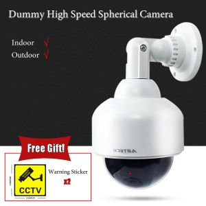 Lens Creative White Dummy High Speed ​​Sfärisk kamera blinkande LED Fake Dome Camera CCTV Surveillance Security System inomhus utomhus