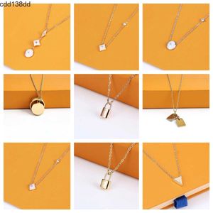 Designer jewelry necklaces women silver pendent mens necklace womens pendants necklaces ladies chains luxury jewlery girlfriend accessories wholesale L2