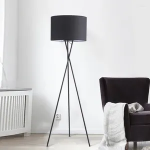 Floor Lamps Nordic Designer Lamp Fashion And Simple Good Quality E27 Standing Europe For Room