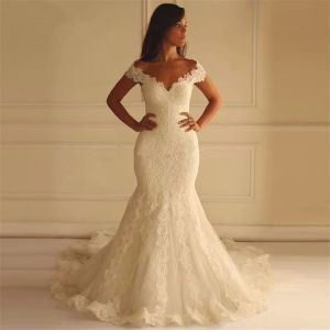 Abiti Vneck dalla spalla Appliques Appliques Court Train Mermaid Women Abito da sposa Abito Back Back Abito da sposa APPLICA