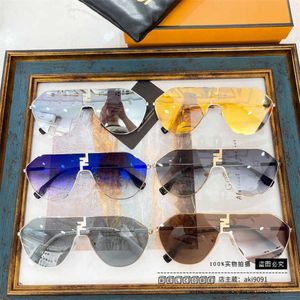 2024 Designer de luxo Novo designer de luxo 23f New Style Goggles Óculos de sol Wind Ins let Red Metal Metal Sunglasses Fe40080U