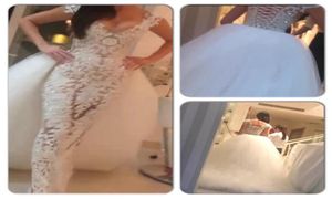 Twoinone Wedding Dresses 2015 Sexig spetsmantel V Neck pärlstav ren brudklänningar med puffy löstagbart tyllståg 2015 Vestidos 8510194