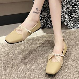 Sapatos casuais Senhoras à venda 2024 Moda Slip Flats Flats Autumn Square Toe Solid String Bad Sruclow Mouth Mary Jane Flat