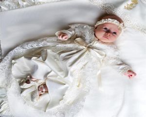 Sukienki swobodne Baby Girl Chrześcijanie długich rękawów długość podłogi koronkowe suknie chrztu z nakryciem głowy 9053976