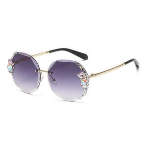 Óculos de sol da moda de alta qualidade 10% de designer de luxo Novos óculos de sol masculinos e femininos 20% Off Frame sem diamante anti -ultravioleta