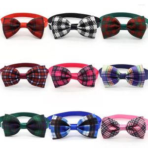 Köpek Giyim 30/50 PCS Küçük Köpekler İçin Aksesuarlar Ekose Çizgi Desen Bowties Kedi Tımar Beyefendi Stili