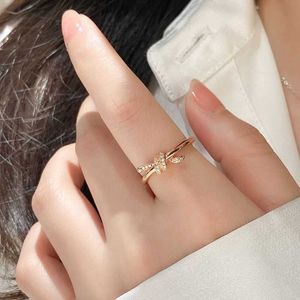 Brand charm New T-Twisted Knot Wrapping Ring for Womens Light Luxury Small and Popular 18K Rose Gold Inlaid Simple Index Finger With logo