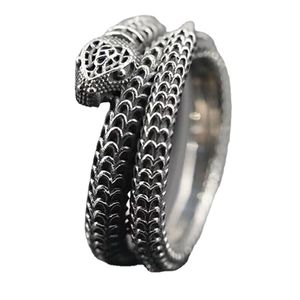 Hög lyxpolerad klassisk designer Women Lover Rings Band Rostfritt stål Parring Fashion Design Kvinnesmycken grossist