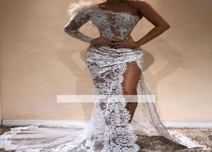 Białe pełne koronkowe sukienki wieczorowe Surów Sprzedaj rozłam 2020 Nowoczesne jedno ramię Postrzegaj przez Red Carpet Celebrity Gown8811083