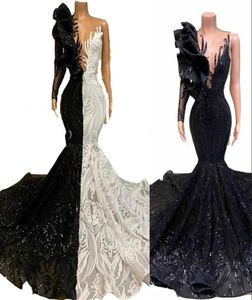 2022 Sexy Sparkly Black White Sexy Mermaid Prom Dresses V Neck Illusion Sequined Lace One Shoulder Long Sleeve Sequins Formal Part7862879