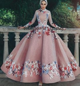 Blush Pink Muzułmańskie sukienki balowe koronkowe puszystą suknię balową 3D Floral Flower Hafter Long Rękaw Arabic Hidżab Suknie wieczorowe suknie 8636088