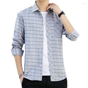 Camisas de vestido masculinas Moda de algodão de alta qualidade de manga comprida Blusa xadrez casual macia machos machos de primavera tops profissionais de roupas profissionais