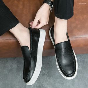 Casual Shoes Men Leather Loafers Summer Men's Fashion Footwear Flat Comfy Driving Soft Sole Sneakers