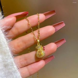 Pendant Necklaces Happiness Gourd Necklace Sparkling Rhinestone Lucky Money Bag For Women Adjustable Chain Fortune Purse