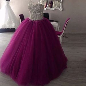 Elbiseler güneşli ışıltılı tatlım boncuklu balo elbisesi quinceanera elbiseler gerçek resim tül taban uzunluğu kolsuz kabarık uzun tatlı 16 elbise