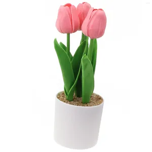 Flores decorativas Tulipe artificial em vaso de plantas falsas festas de casamento de árvore decoração de plástico simulação de plástico ornamento de mesa de planta