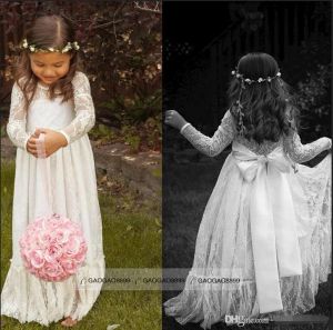 Vestidos 2015 barato manga longa renda de flores vestidos jóia branca uma linha comprimento de piso bebê ocasião formal saia primeira comunhão nupcial