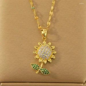 Pendant Necklaces 1 Pcs Luxury Cool Wind Flower Series Gold Plated Copper With Stainless Steel Chain Combination Of Collarbone Necklace
