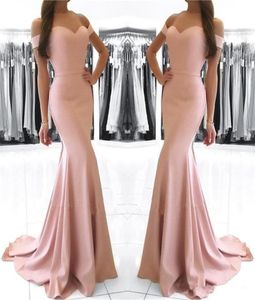 Blush Pink Off The Shoulder Prom Dresses 2019 Sexig backless Satin Sweep Train Mermaid Formell kvällsfestklänning Bär billigt långt P8191851