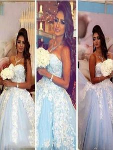 2017 Ball Gown Wedding Dresses with Sweetheart Neck Sleeveless Lace Appliques Sweep Train Light Blue Tulle Cheap Bridal Gowns1098349