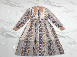 Milan Dress 2020 Designer Python Lines Passa di paillettes Stampa da donna vestito di fascia alta con manica lunga vestidos de Festa 019094137420