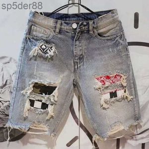 Sommermänner Hole Denim Short Pants Mode Bettar Scraped Fünf-teilige Jeans Shorts 240115 V73N