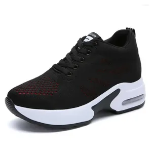 Sapatos casuais Tamanho da primavera de outono 41 Womans White Ladies Sneakers preto com Gold Shose Sports Flat Sports Twnis Real Street