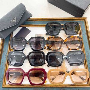 New luxury designer P family's new online celebrity the same personalized large square women's versatile Japanese and sunglasses PR 21XS