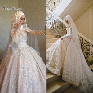 Eleganti Dubai Luxury 2020 Abito da ballo in pizzo musulmano abiti da sposa bianca a maniche lunghe più abiti da sposa Applique6693908