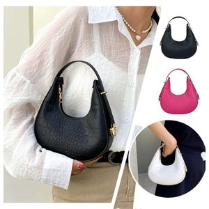 Kvinnor Luxury Underarm Bag Half Moon Justerbar band Hobo Bag Fashion Design Solid Color Pu Leather Shoulder Bags (8910)