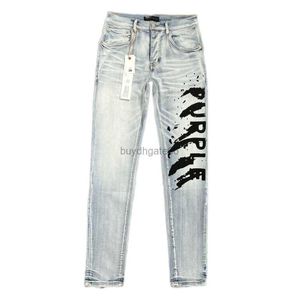 Jeans masculinos jeans roxos para homens empilhados com zíper Fly Classic Letter Troushers Denim Streetwear Casual Sortpants Big Boy Slim Fit High Stretch Jean 28-38