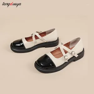 Sıradan Ayakkabı Loafers Kadın Daireler Mary Janes Platform Lolita Kız Bej Leathr Retro Zapatos Mujer Plus Boyut 43