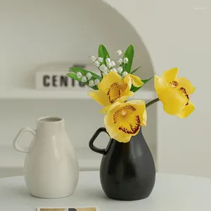 Vases Nordic Ceramic Vase White Round Strap Handle Flower Pot Cute Exquisite Home Morden Decoration Art Arrangement Creative