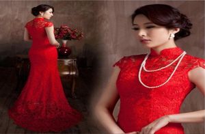 Materiale in pizzo Rosso Colore di lusso Abito tradizionale cinese Qipao Mermaid Abito da sposa 2020 Vestido de Noiva2710767