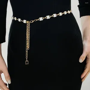 Belts Metal Feminina Chaídpe Feminina Corrente de Coloque Duas Lados Black e Branco Corpo Vestido Simples