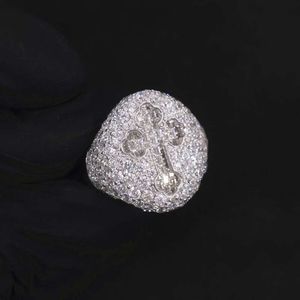Anpassad Sterling Silver S925 Fashion Jewelry Cross Design Moissnaite Cuban Ring Iced Out VVS Diamond Hip Hop Cross Ring