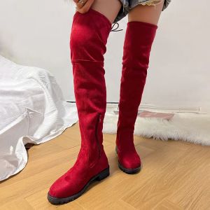Stövlar 2023 Autumn New Large Red Long Boots Women's Fashion Over Kne Long Boots Round Toe Flat Bottom Elastic Women's Boots