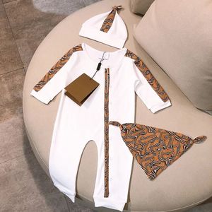 Baby Onesie Labber Burp Kleidung Sets Neugeborenes Baby Rompers Designer Mädchen Jungen Luxus Jumpsuit Kinder Baumwolle Strampler Kinder Jumpsuits Baby Quilt