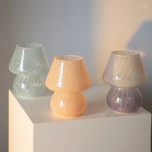 花瓶マッシュルームの形をしたガラスの花瓶の北欧リビングルーム装飾植物水耕瓶透明な花ホームオフィスデスクトップ飾り