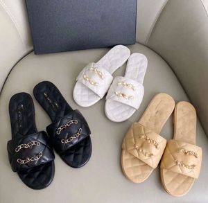 Metalik Slayt Sandalet Lüks Kadın Sandal Marka Flip Flops Kadınlar İçin Yüksek Kalite Şık Slipper Moda Klasikleri Düz Ayakkabı Boyut 36-42 Moda Ayakkabı 3665