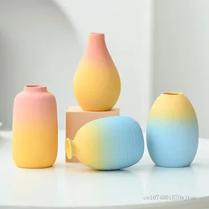 Vasi Nordic Creative Gradient Color Ceramic VASE Soggiorno Dining Dining Office Decoration Art Small 1pc