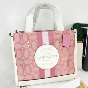 Sacoche Dempsey Field Pembe Tasarımcı Tote Bag Kadın Adam Luxurys Tuval Deri Çanta Dükkanı Pochette Omuz Çantası Crossbody Moda Kadın Debriyaj Duffle Beach Bags