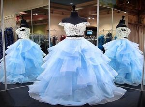 Baby Blue Ball Gown Prom Dresses Off Shoulder Appliques Lace Top Tiered Organza Plus Size Prom Dresses Sweet 16 Dress Quinceanera 9553820