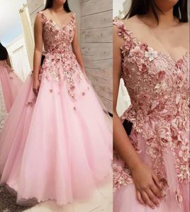 Sexy rosa Quinceanera Kleider Rose Blütenblätter Handblumen Ballkleid von Schulterboden langen arabische Dubai -Stil für Party PR8193918