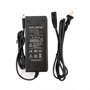 شحنات AIYIMA 32V AC100V240V ADAPTER DC32V 5A EU PLUCT US PLUCT 5.5 × 2.5 مم شاحن إمداد الطاقة لـ TAS5613 TPA3255 TDA7498E مضخم