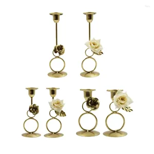 Candele in stile Nordic in metallo Candlestick Flower Stita in ferro battuto