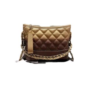 Luksusowy projekt mody dla kobiet klasyczny łańcuch skórzany materiał metalowy łańcuch Casual All-In-One Crossbody Bag