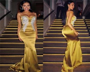 Newest Spaghetti Straps Gold Mermaid Evening Dresses 2019 Lace Appliques Cheap Formal Prom Party Gowns Backless Special Occasion D3023959