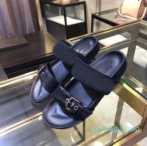 Slippers Summer Flats Sexy real leather platform Shoes Ladies Beach Effortlessly Stylish Slides 2 Straps with Adjusted