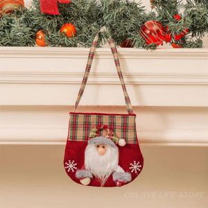 Storage Bags Knitted Bag Easy To Carry Practical Santa Claus Themed Need Supplies Large Gift The Perfect Holiday Handbag